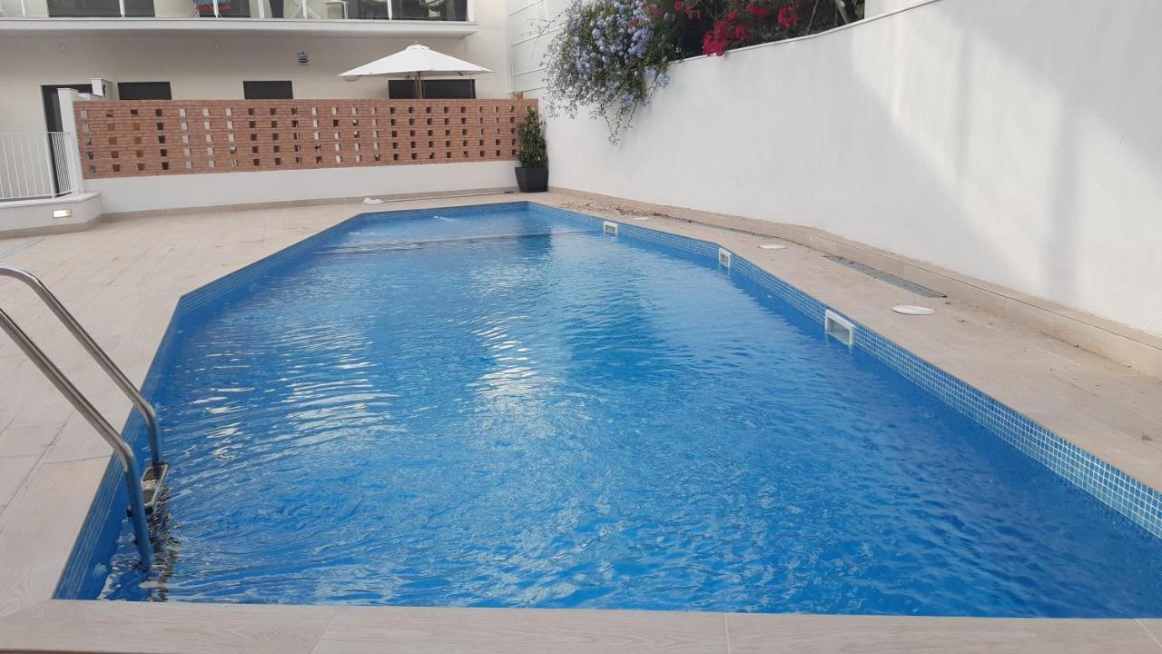 Daire New Beside Sitges With Pool Beside